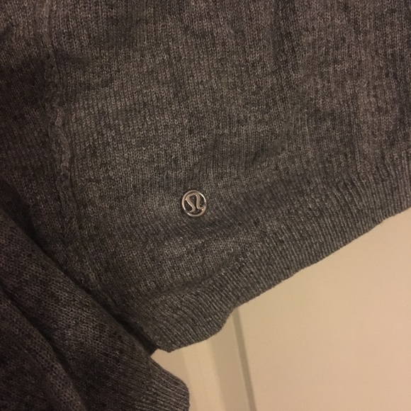 Lululemon Athleticia Grey Flowy Cardigan 8 Medium - Picture 3 of 4